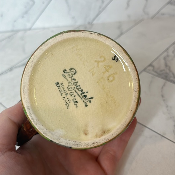 Beswick English Cottage Ware Tea Set, Sugar and Creamer Holders - Picture 7 of 7